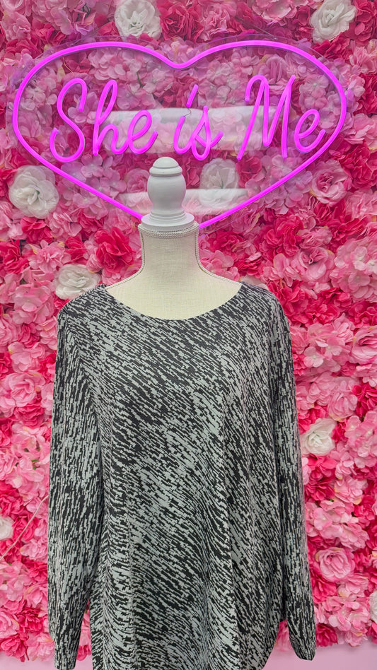 Black & Grey, Red & Black Long Sleeve Top