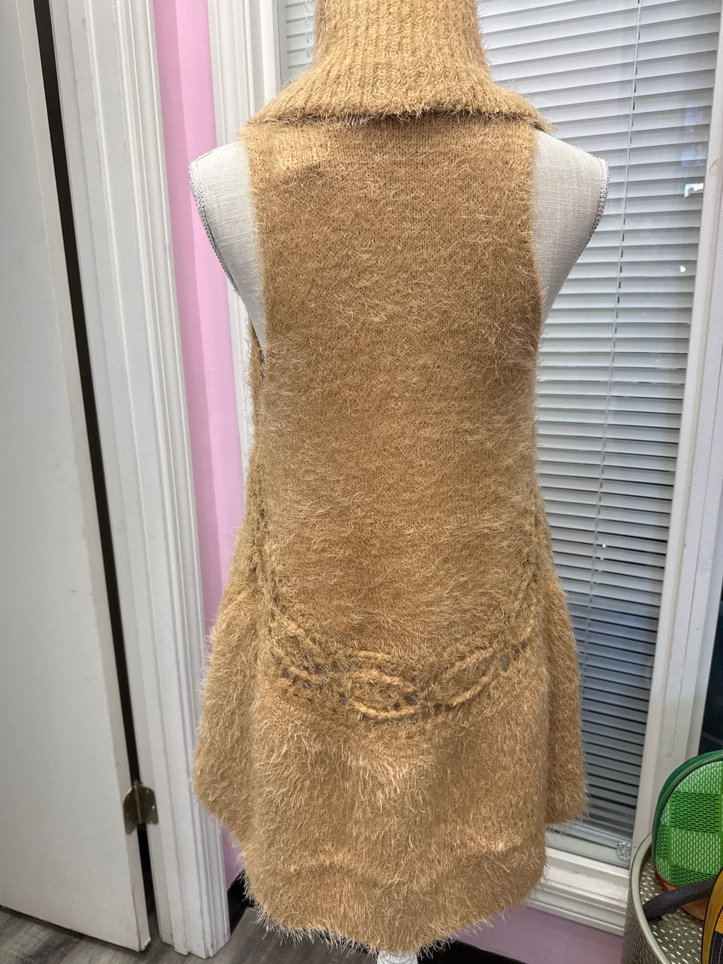 Micheal K Cashmere Vest