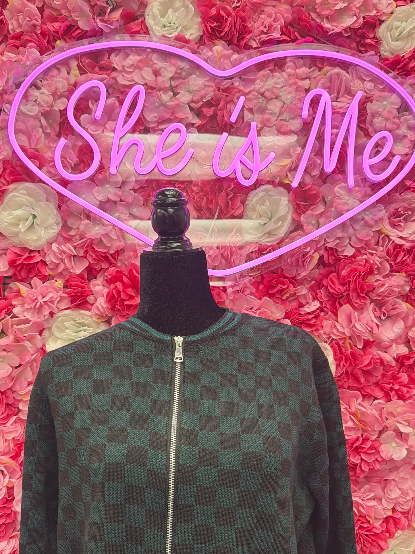 L- Checkered Zip Sweater